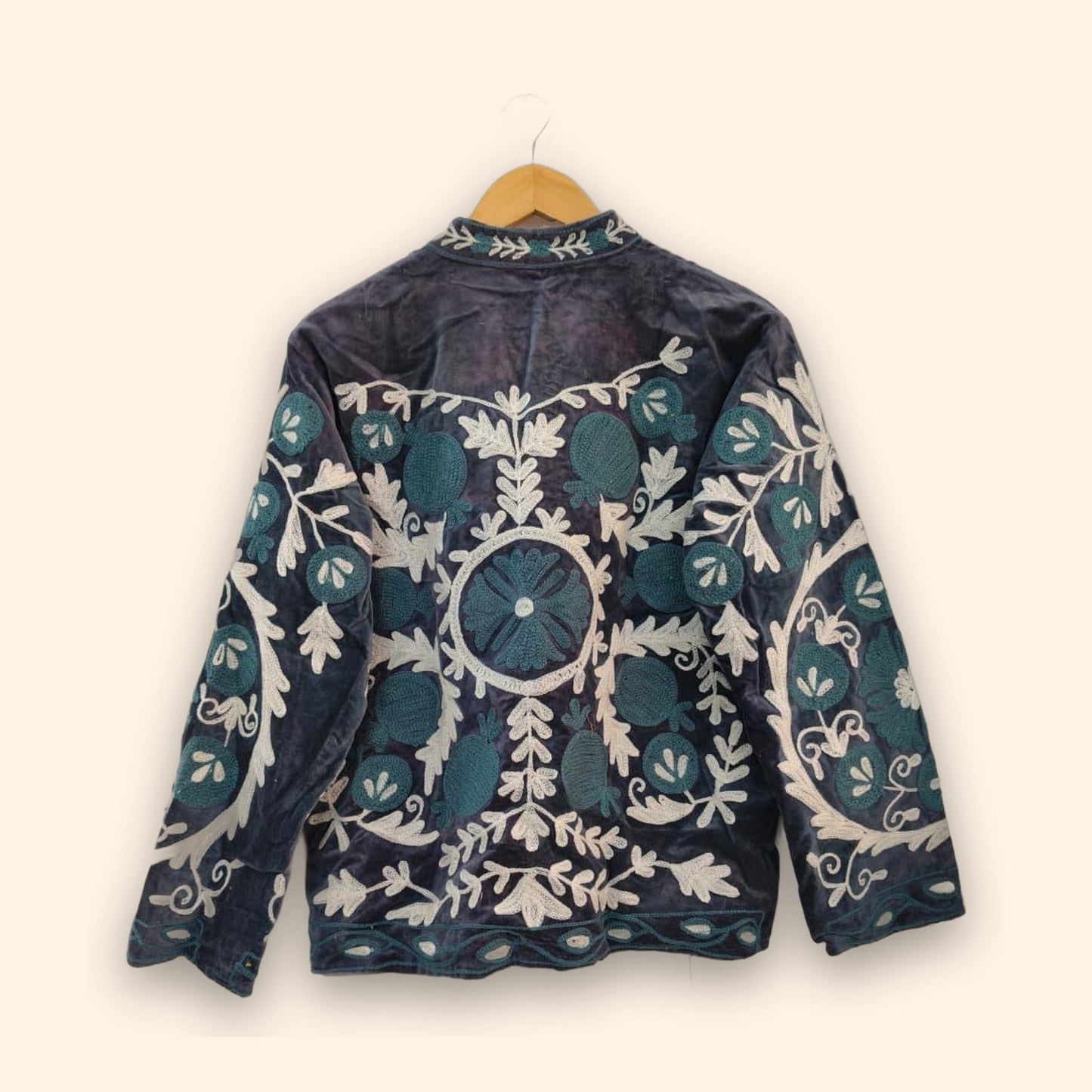 Suzani 9 - back